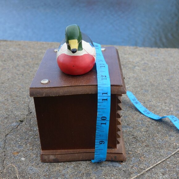 Vintage Wooden Coaster set with Mallard Duck Figurine Holder with 8 Coasters - Picture 7 of 14